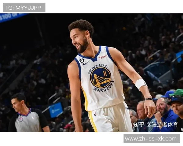 克莱半场表现出色8投4中三分命中率高达50助力球队取得良好开局 克莱半场表现出色8投4中三分命中率高达50助力球队取得良好开局